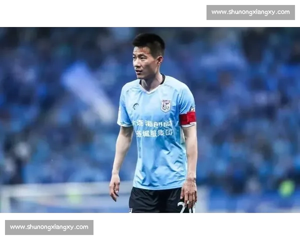 大连人vs永昌激战在即冲超关键一役看点全面解析战术博弈球员状态与走势前瞻